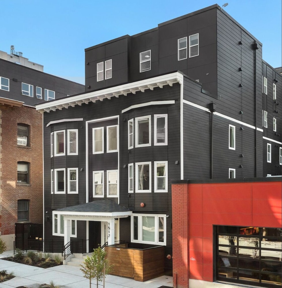 Sonder The Boylston 8/50