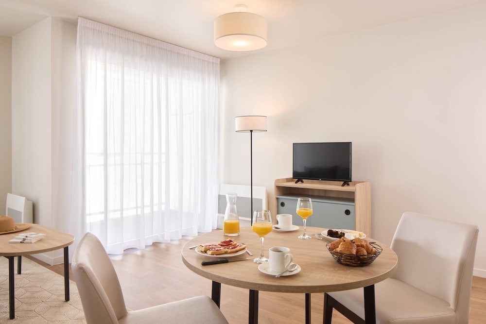 Quality Aparthotel Cherbourg 40/50