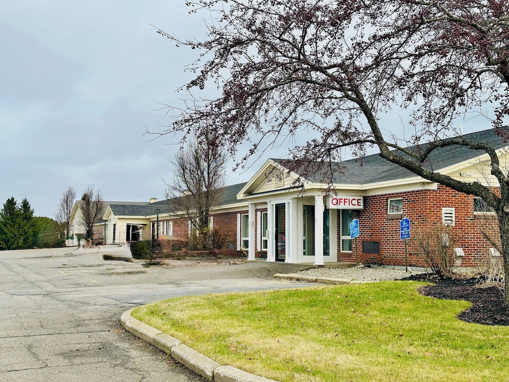 Iveys Motor Lodge Houlton 59/63