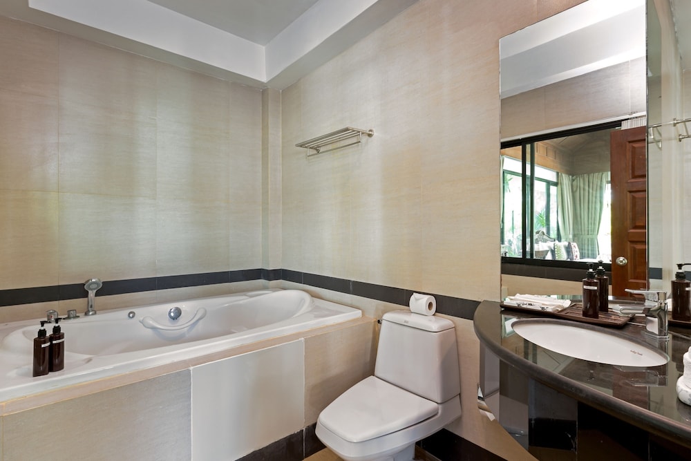 Racha Island Resort (ex Rayaburi Resort) 45/50