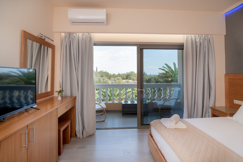 Fiori Hotel 5/50