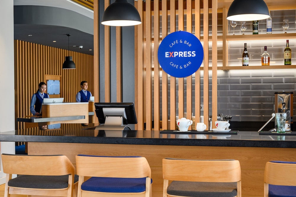 Holiday Inn Express - Almaty, an IHG Hotel 10/47