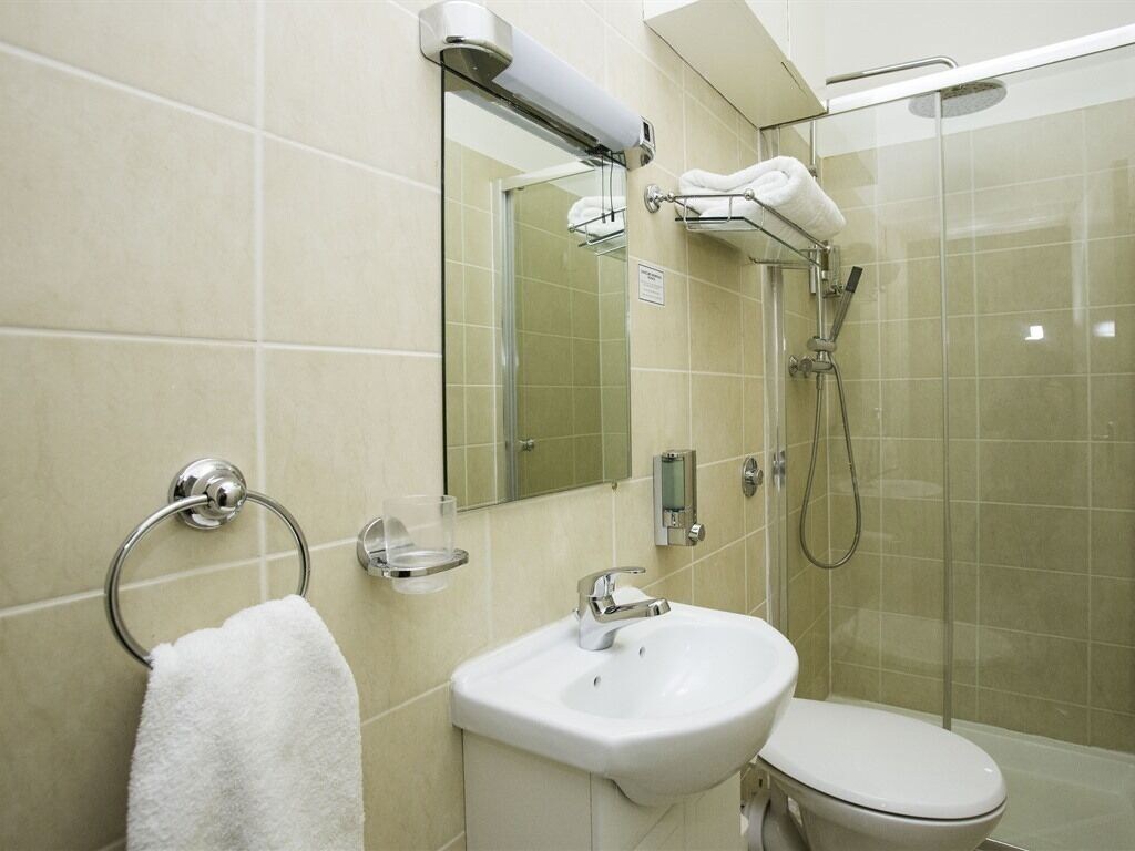 Standard, Twin Beds, Primrose Guest House 9/10