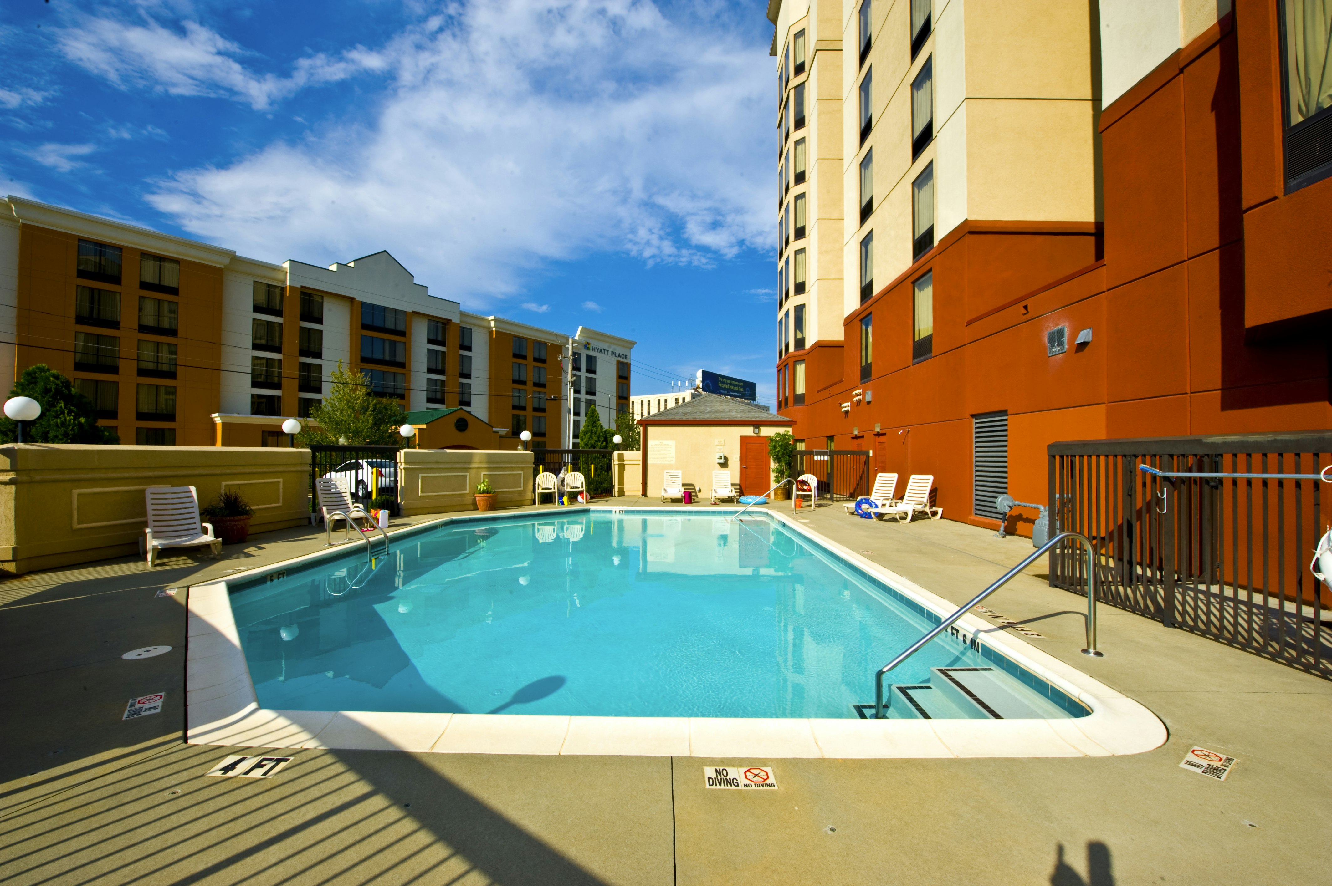 Hampton Inn Suites Atlanta Airport North I85 69/71