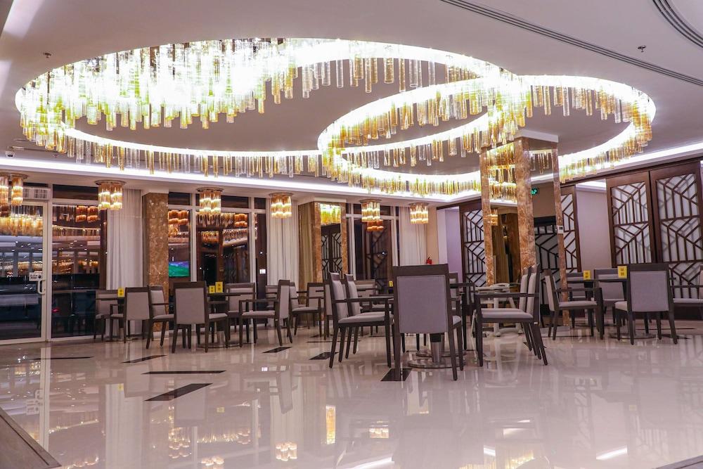 فندق شيرفل الواحة عنيزة(Cheerful Al Waha Unayzah Hotel Ex Golden Tulip Al Waha) 64/72