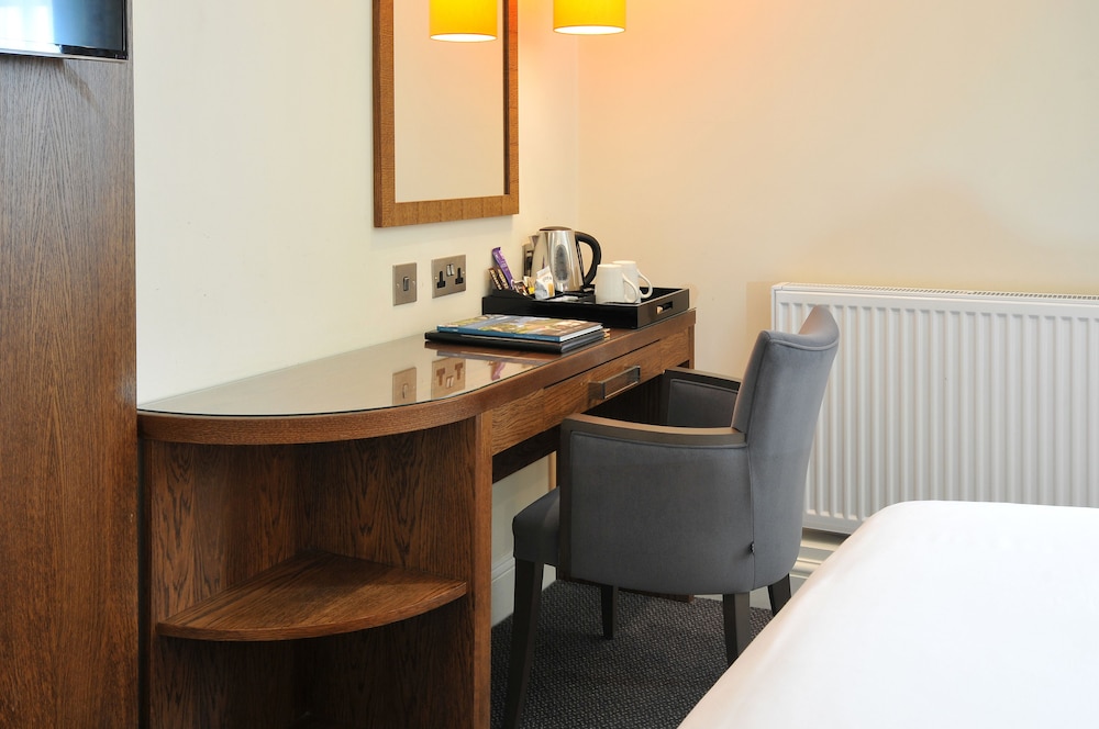 The Bromley Court Hotel 37/50