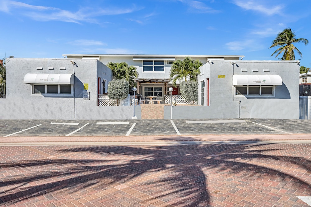 Sun Beach Inn 38/50