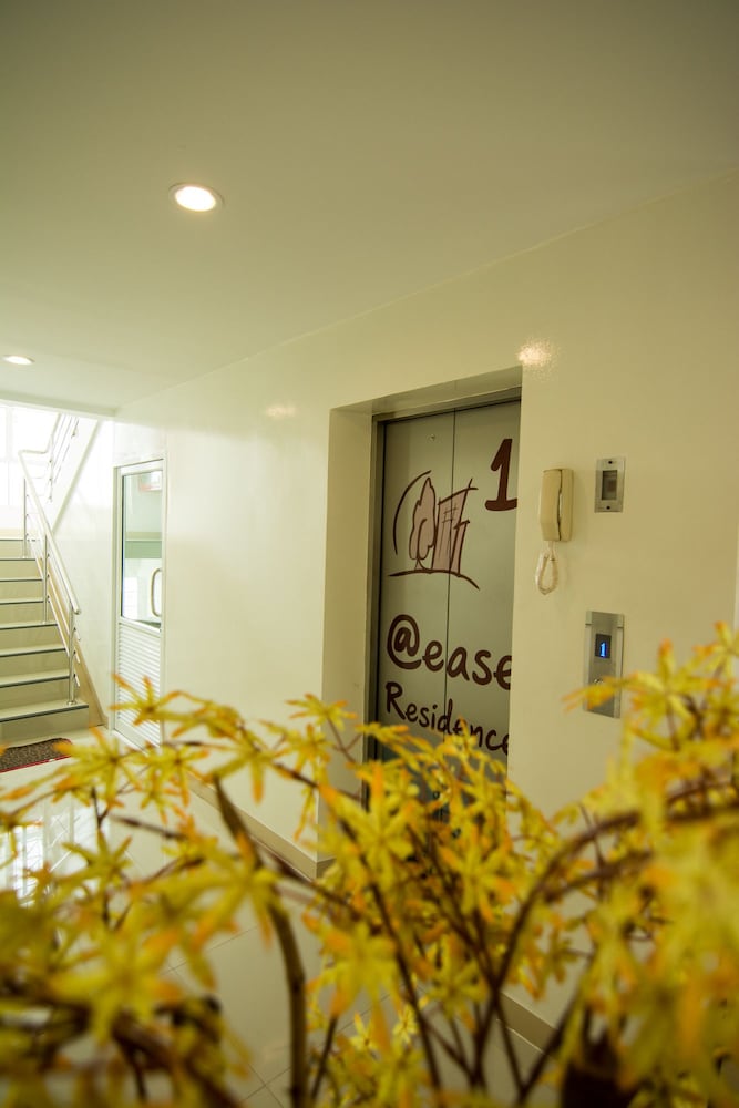At Ease Residence Suvarnabhumi 51/67
