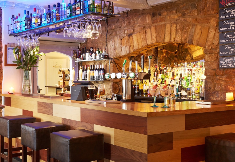 Deddington Arms 27/34