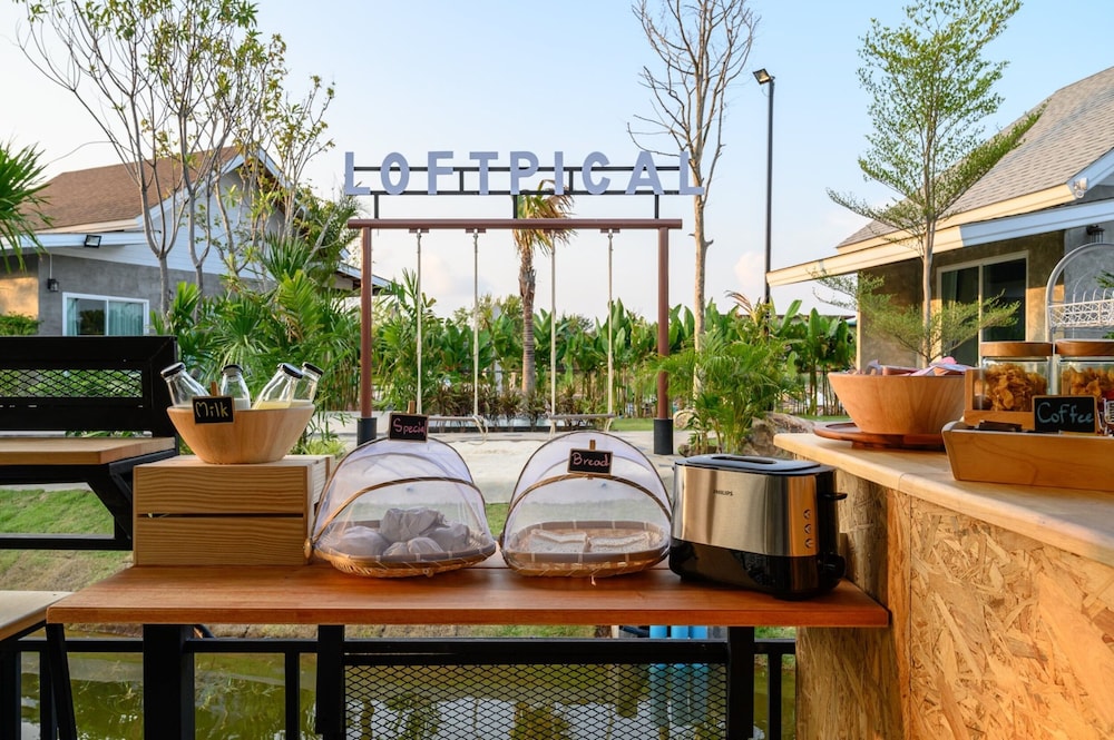 Loftpical Resort 45/49