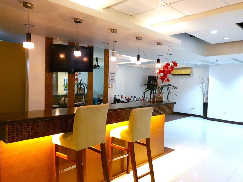 Festive Hotel Makati 47/60