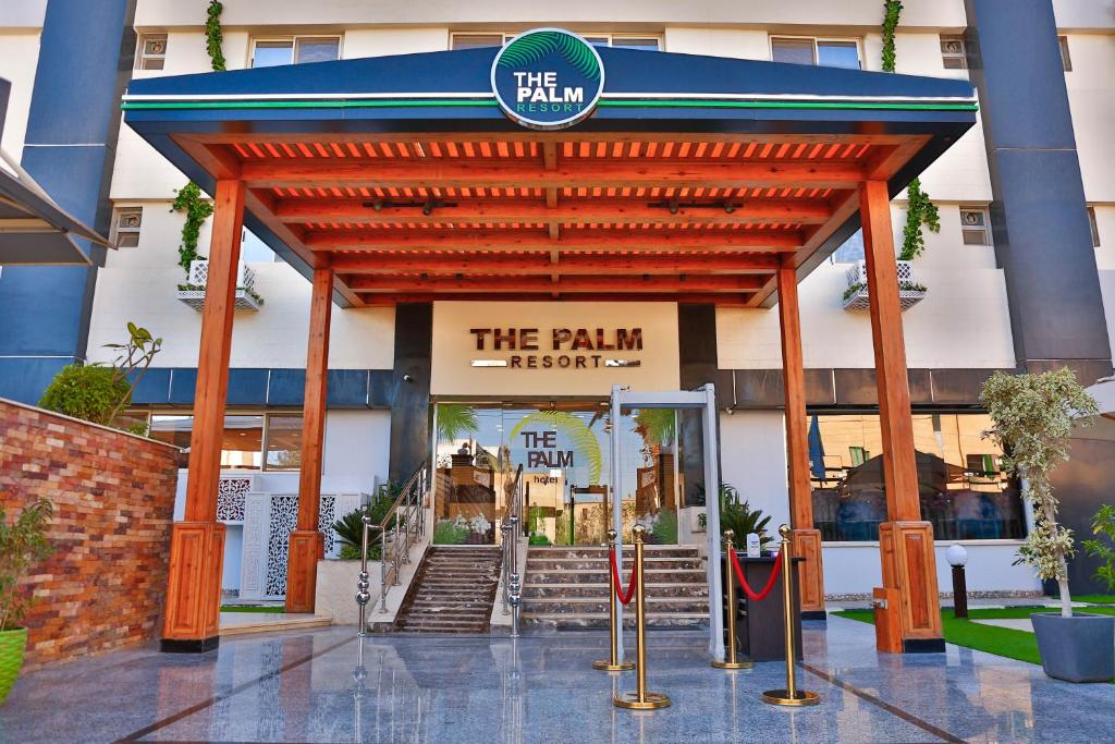 The Palm Hotel 31/43