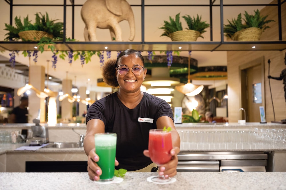 Hotel RIU Karamboa