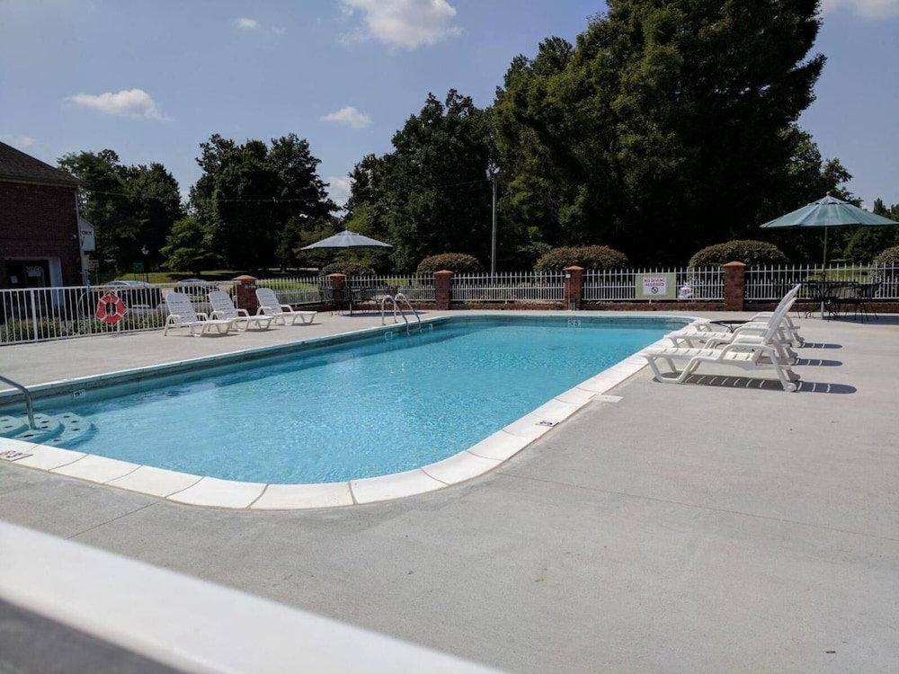 Old Bardstown Inn 1/32