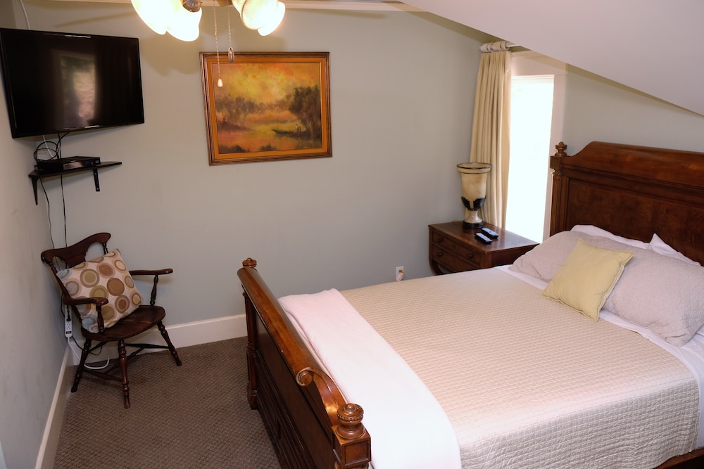 Arroyo Vista Inn 32/72