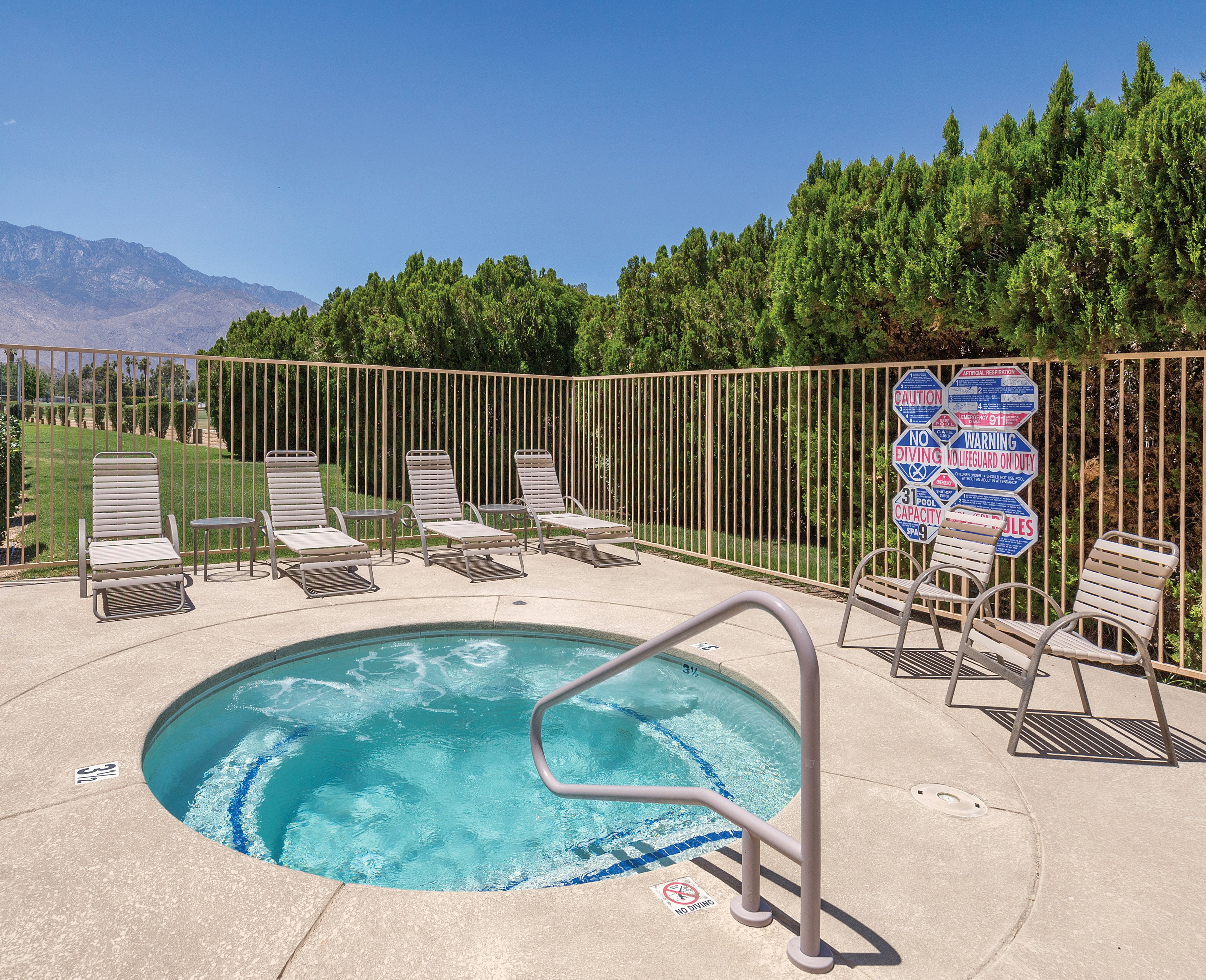 Worldmark Palm Springs - Plaza Resort and Spa 19/41