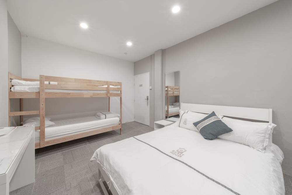K2 Guest House 28/69