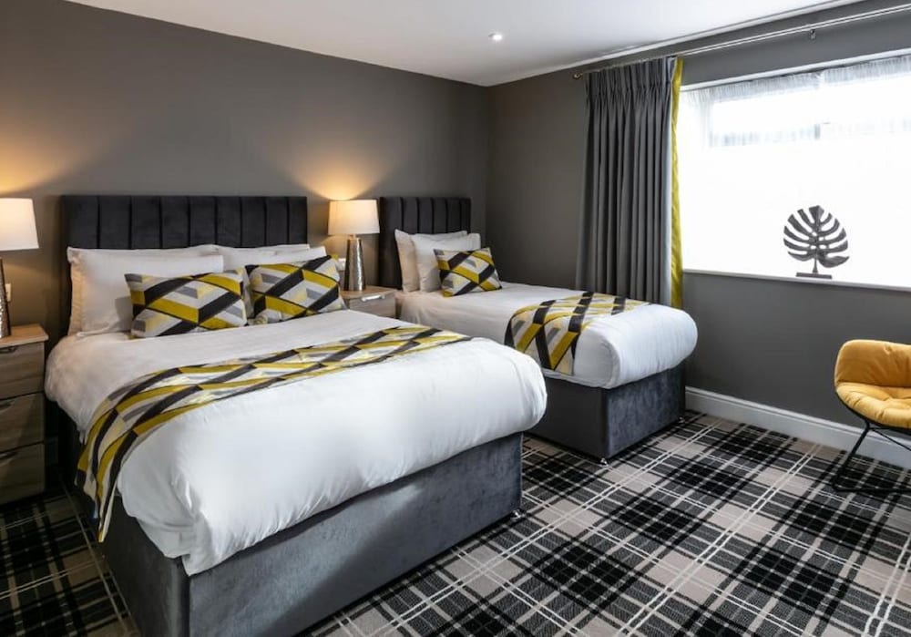 Roydon Marina Village Hotel 10/49