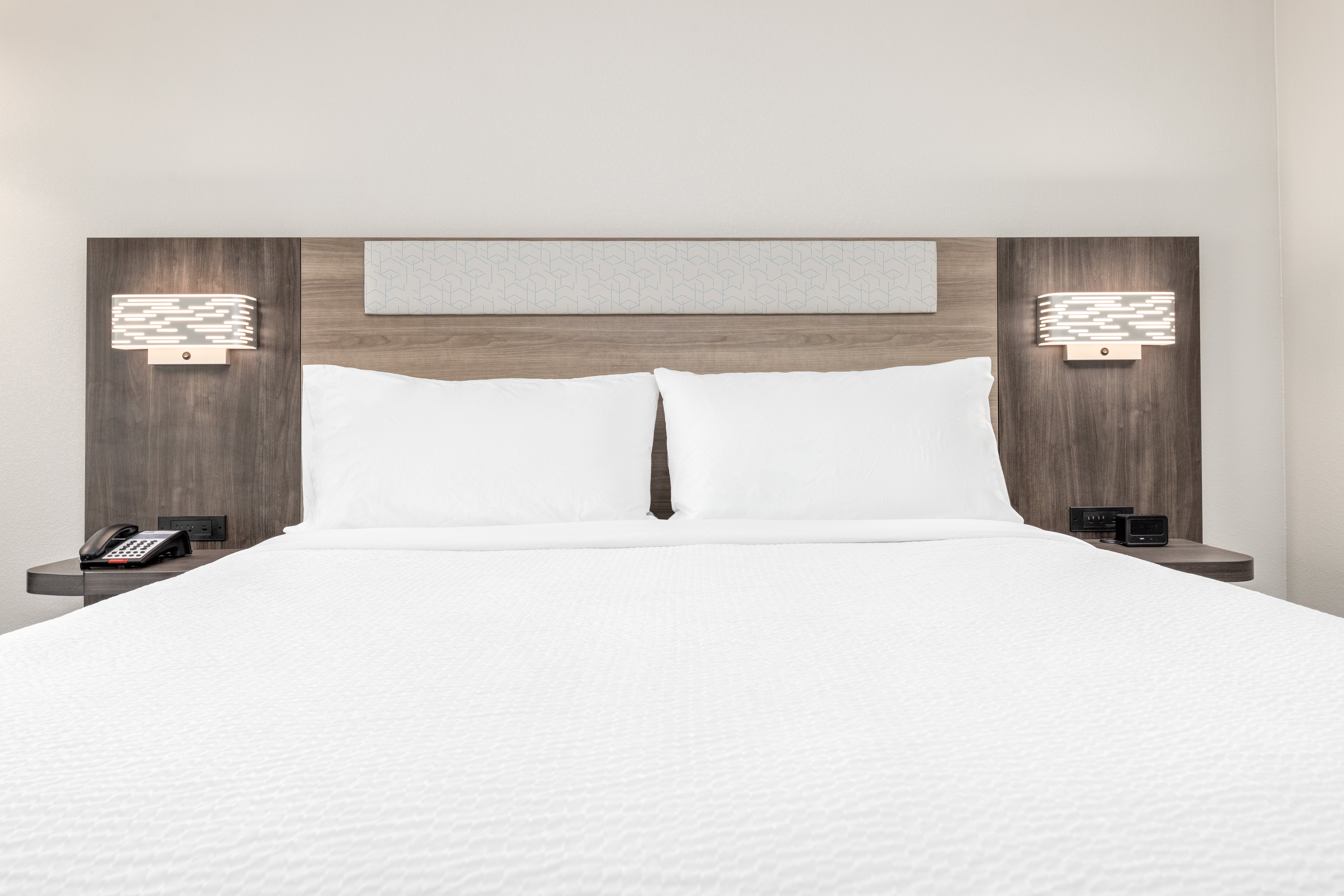 غرفة قياسية بسرير كينج لذوي الإعاقة، Holiday Inn Express & Suites Austin Airport East 5/8