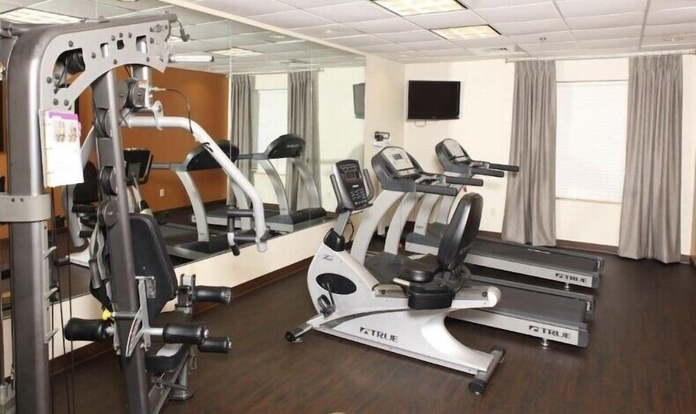 Comfort Suites Mobile-South Alabama University Area 27/43