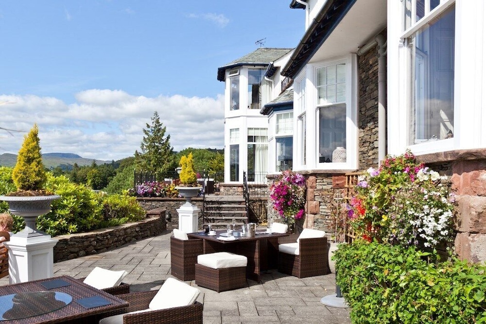 Windermere Hillthwaite Hotel 1/84