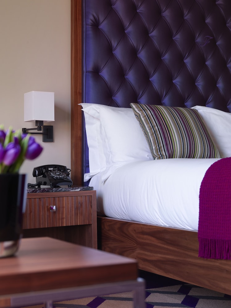 Fitzwilliam Hotel 14/52