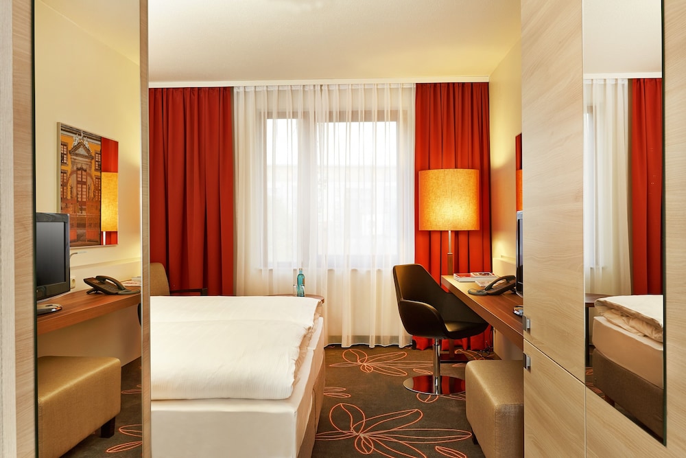 H+ HOTEL HANNOVER 24/61