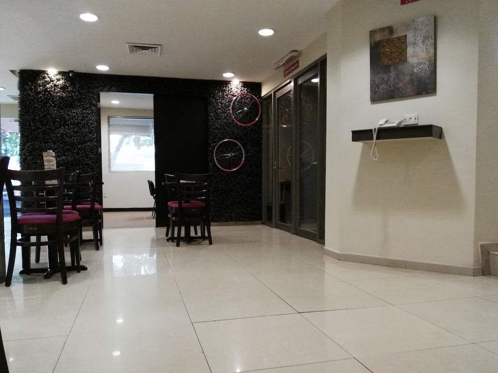 Hotel Valgrande 6/68
