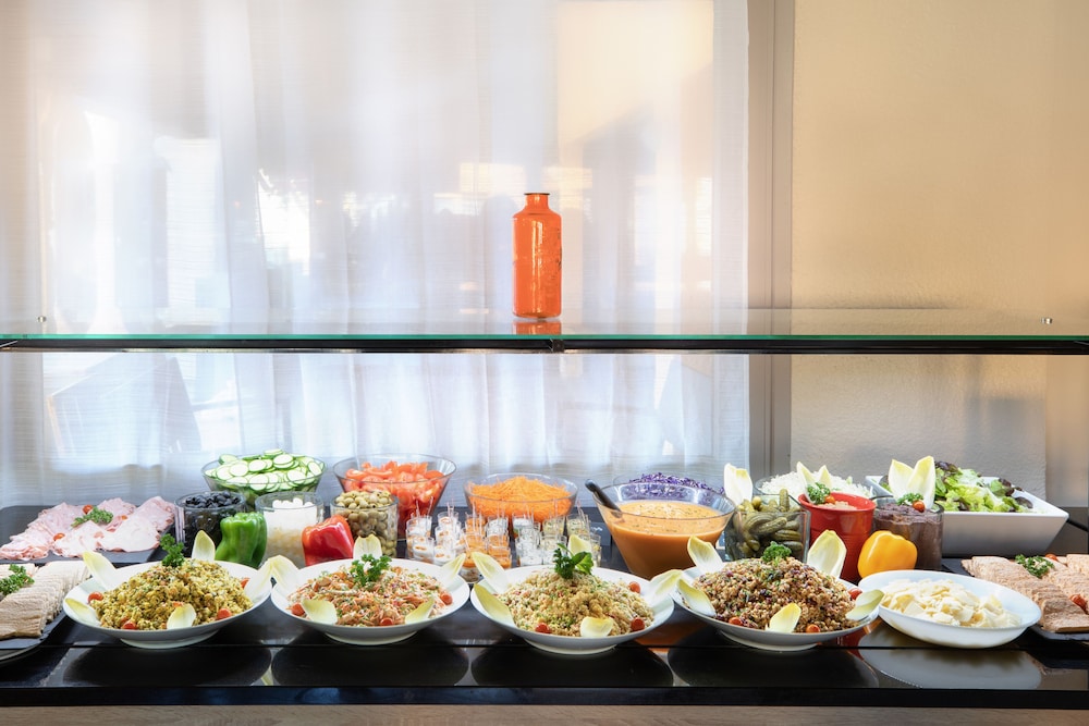 restaurant-cafeteria