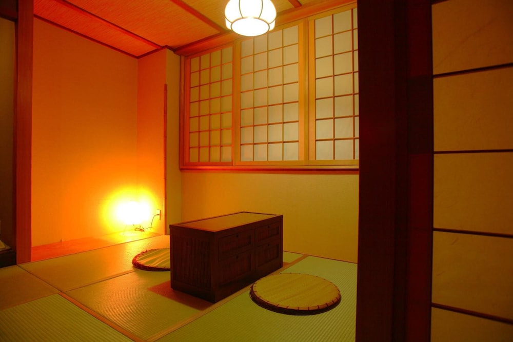 Yamashiro Onsen Ryokan Tatami 17/32
