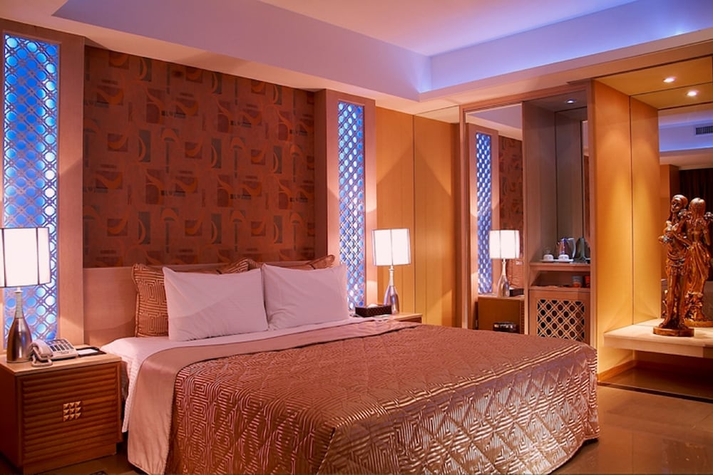 SLV Hotel 27/50