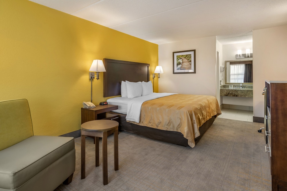 Quality Inn & Suites Palatka Riverfront 16/47
