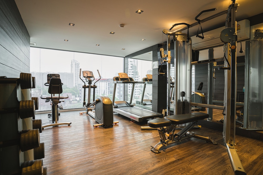 Voque Hotel & Serviced Residence Sukhumvit 51 15/37