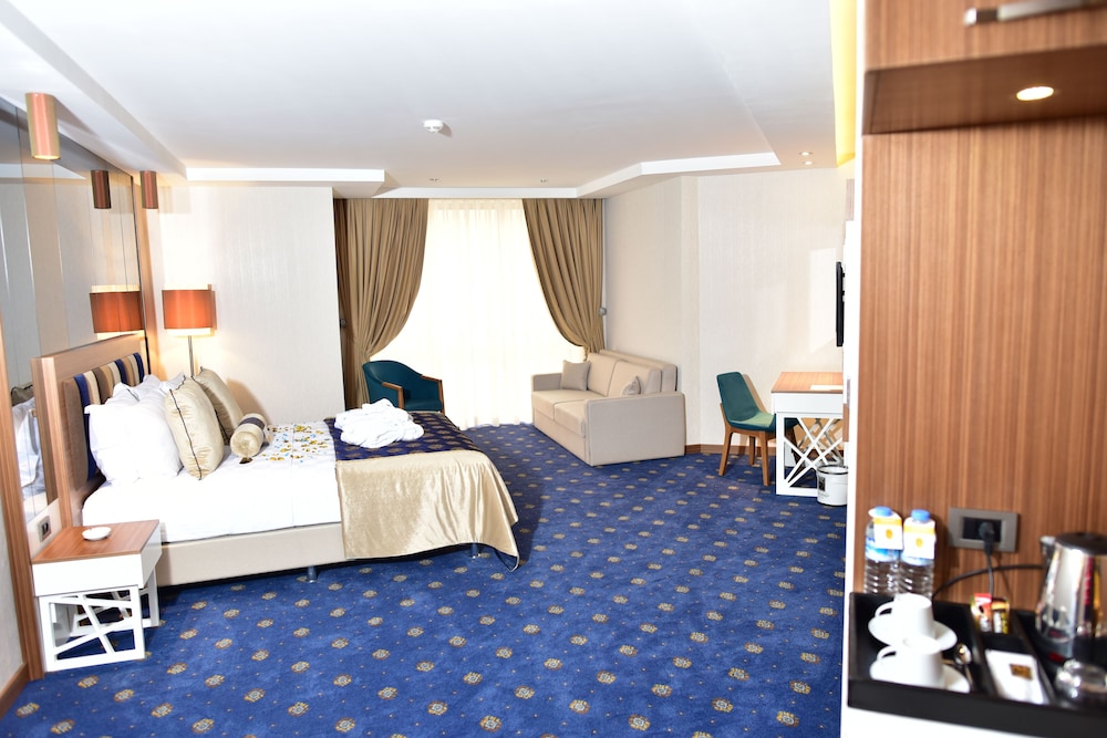Giritligil Hotel 28/67