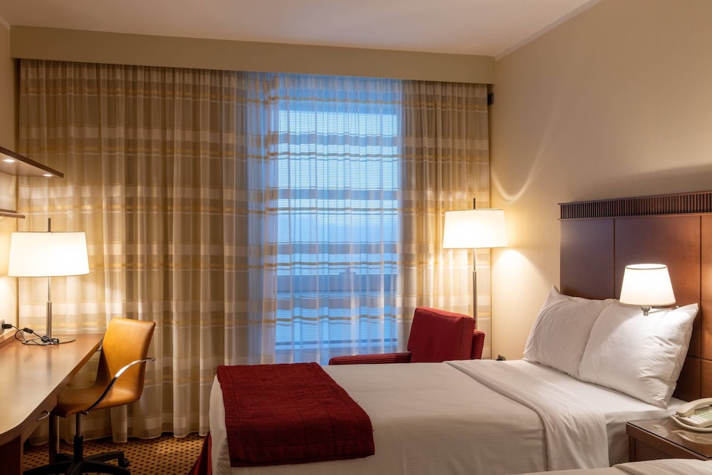 Courtyard By Marriott Venice Airport 8/38