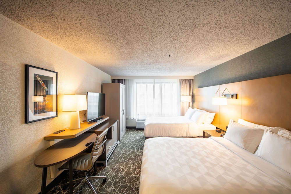 Holiday Inn Newark International Airport An Ihg Hotel 32/84