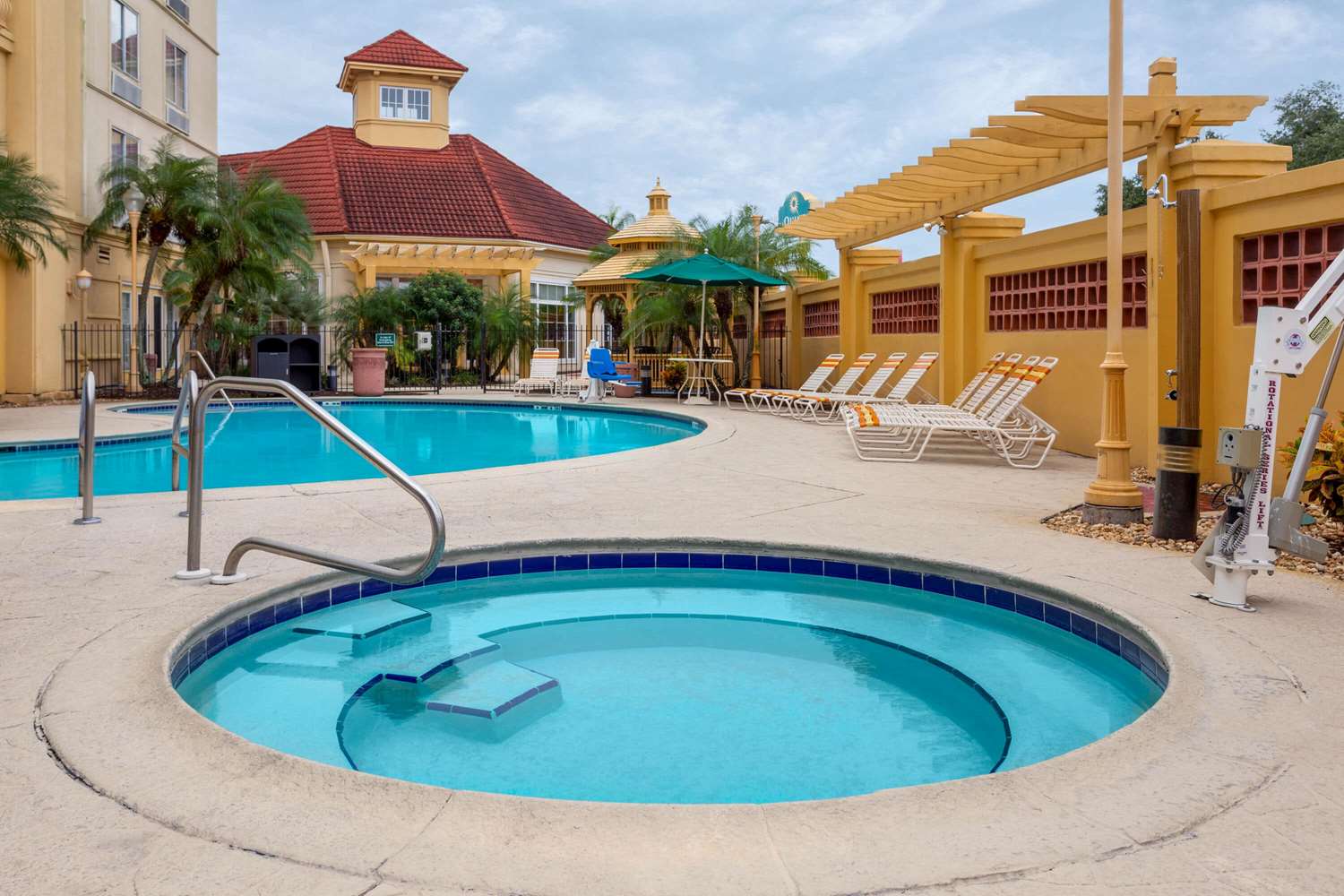 La Quinta Inn & Suites by Wyndham Lakeland West 20/23