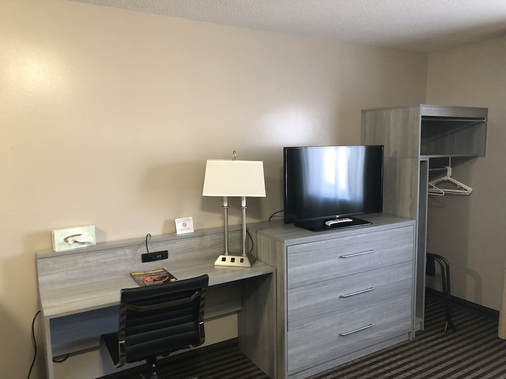 Dupont Suites 22/27