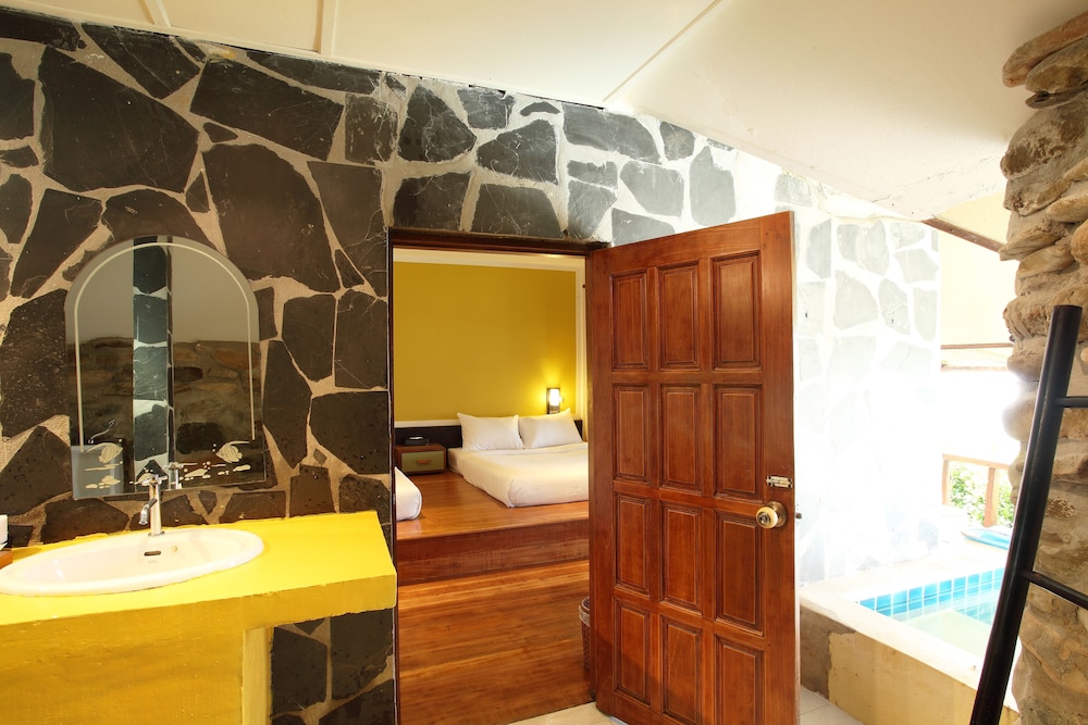 Captain Hook Resort Koh Kood 57/66