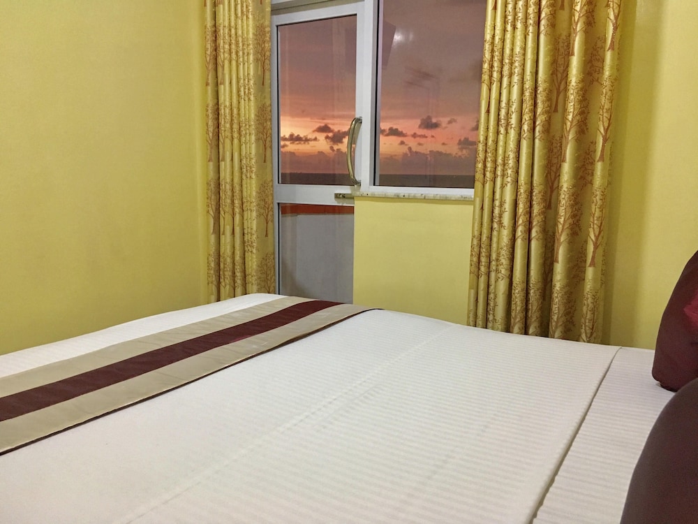 Euro Lanka Hotel 13/51