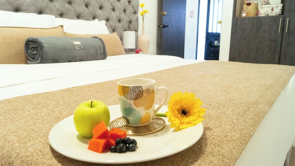 Reyes House Bogota 34/40