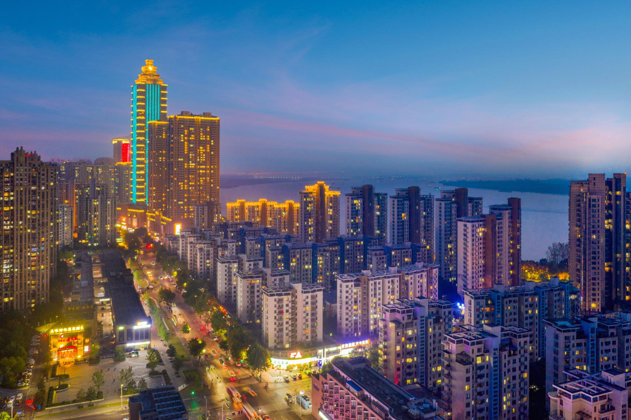 Cenbest Jinling Grand Hotel 59/60
