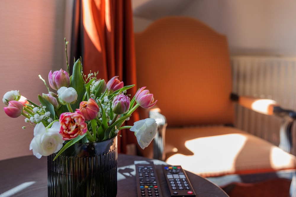 Ff&E Hotel Stadt Gutersloh 24/30