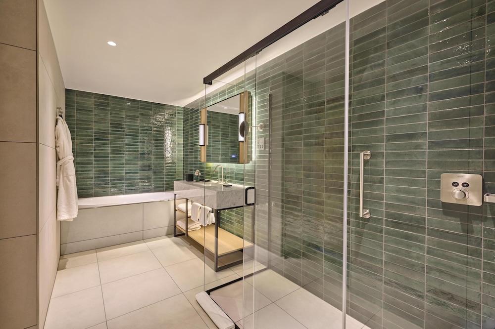 Hyatt Regency London Olympia 44/50