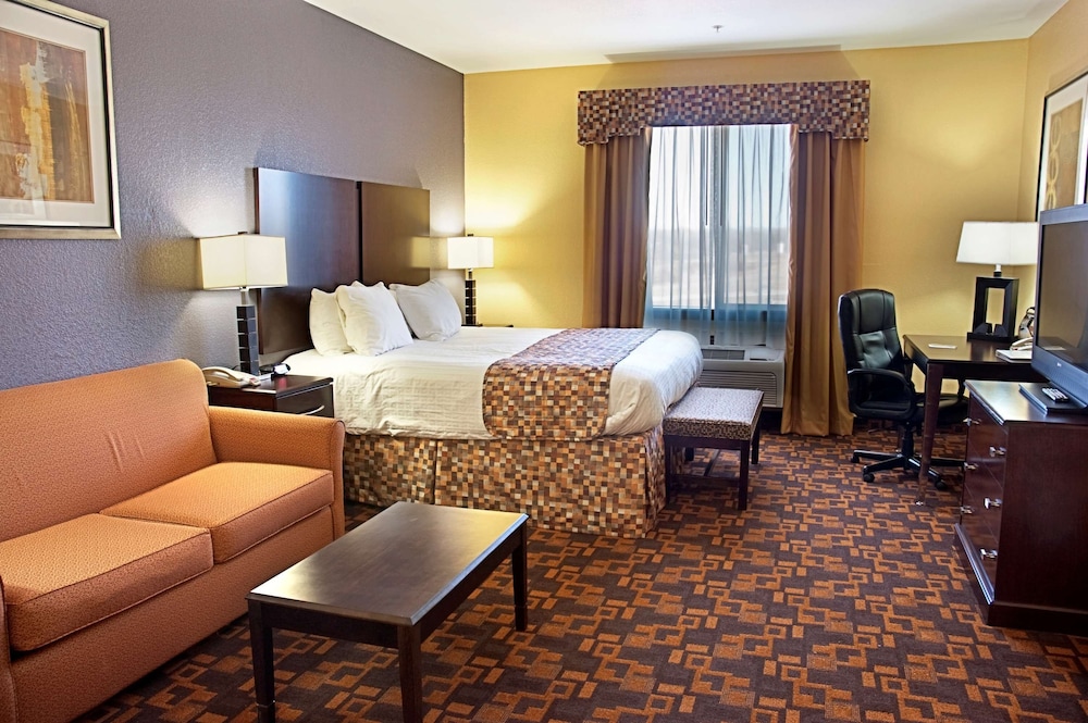 Best Western Bowie Inn and Suites 19/43
