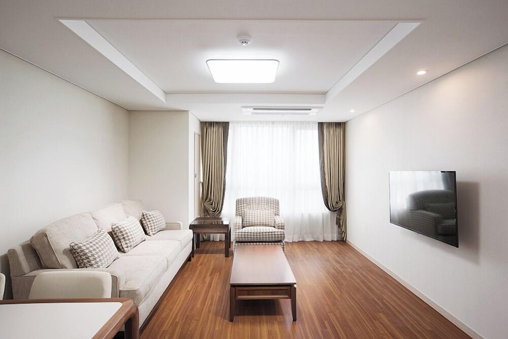 Crown Harbor Hotel Busan 50/72