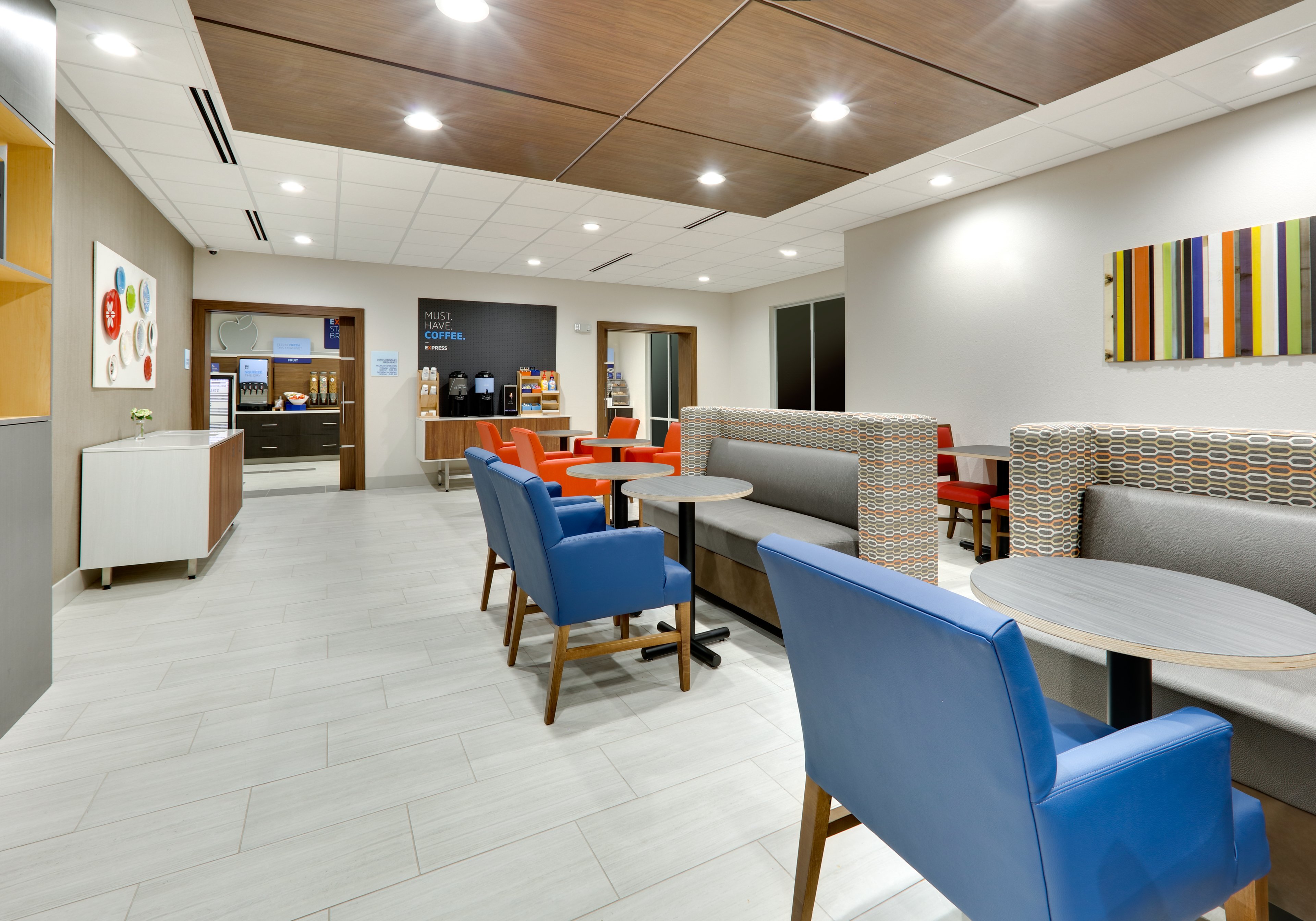 Holiday Inn Express & Suites Plano - The Colony 48/63