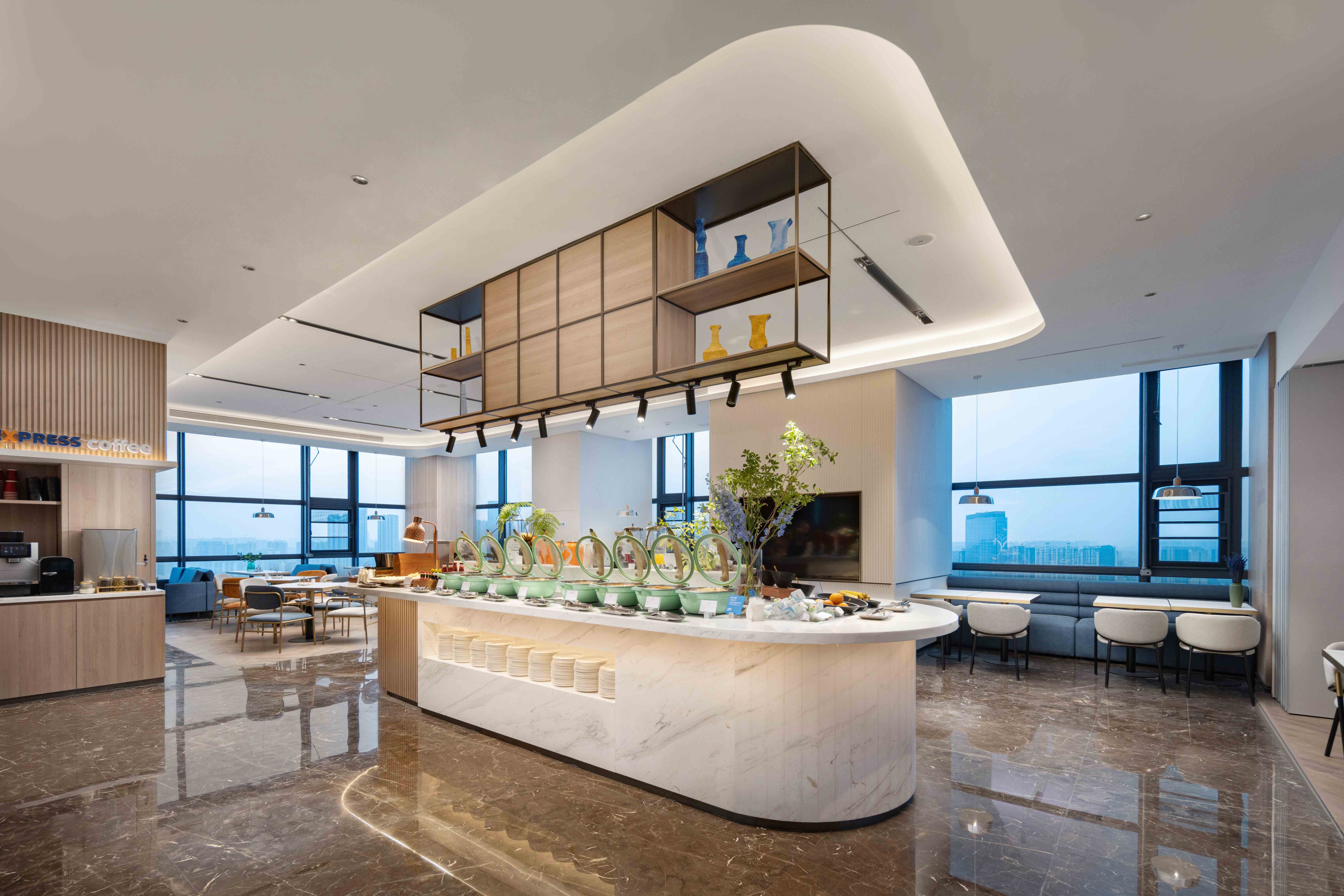 Holiday Inn Express Wuhan East Lake 6/50