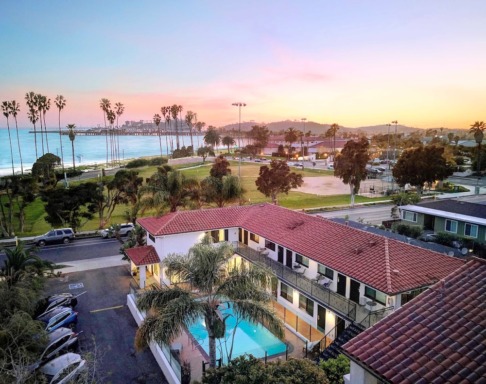 Blue Sands Inn, A Kirkwood Collection Hotel 76/87
