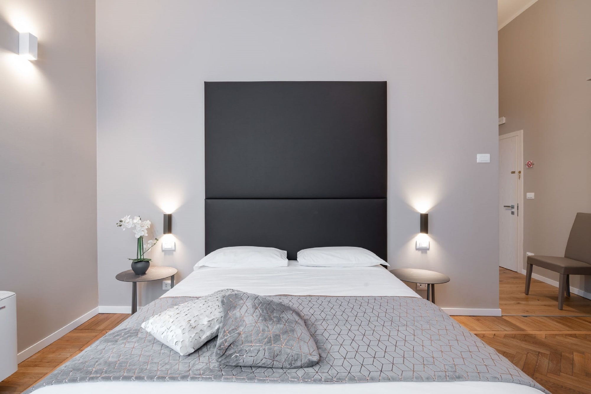 JUNIOR SUITE, DELUXE, CANAL VIEW